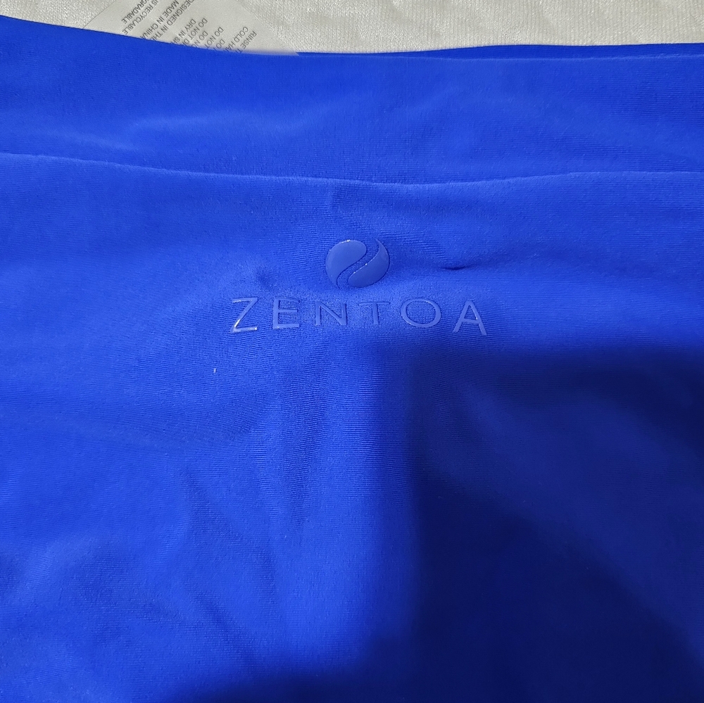 Zentoa 2 piece bathing suit.can be used for paddle boardingnew never used